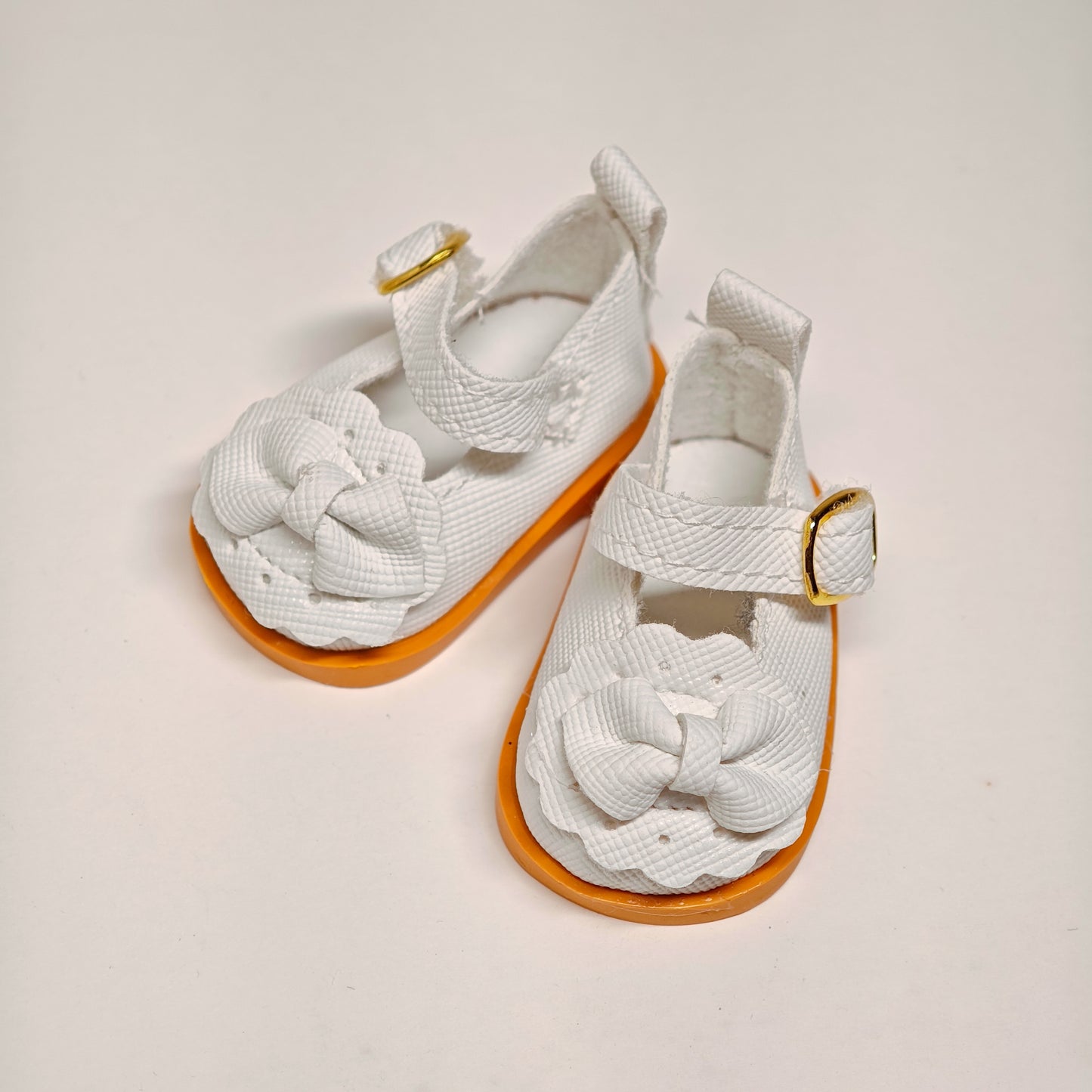 Doll Accessory Cute Maid Style Doll Shoes Mary Janes with Bows and Yellow Soles