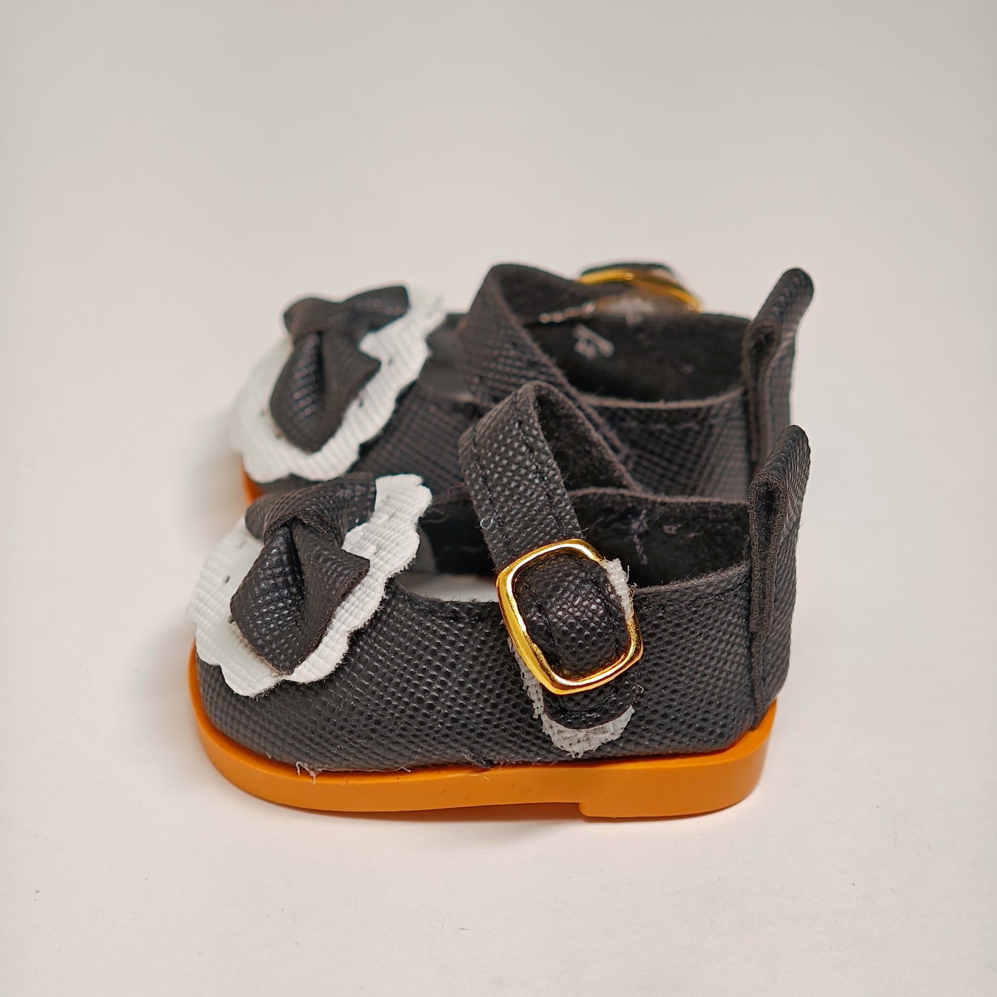 Doll Accessory Cute Maid Style Doll Shoes Mary Janes with Bows and Yellow Soles
