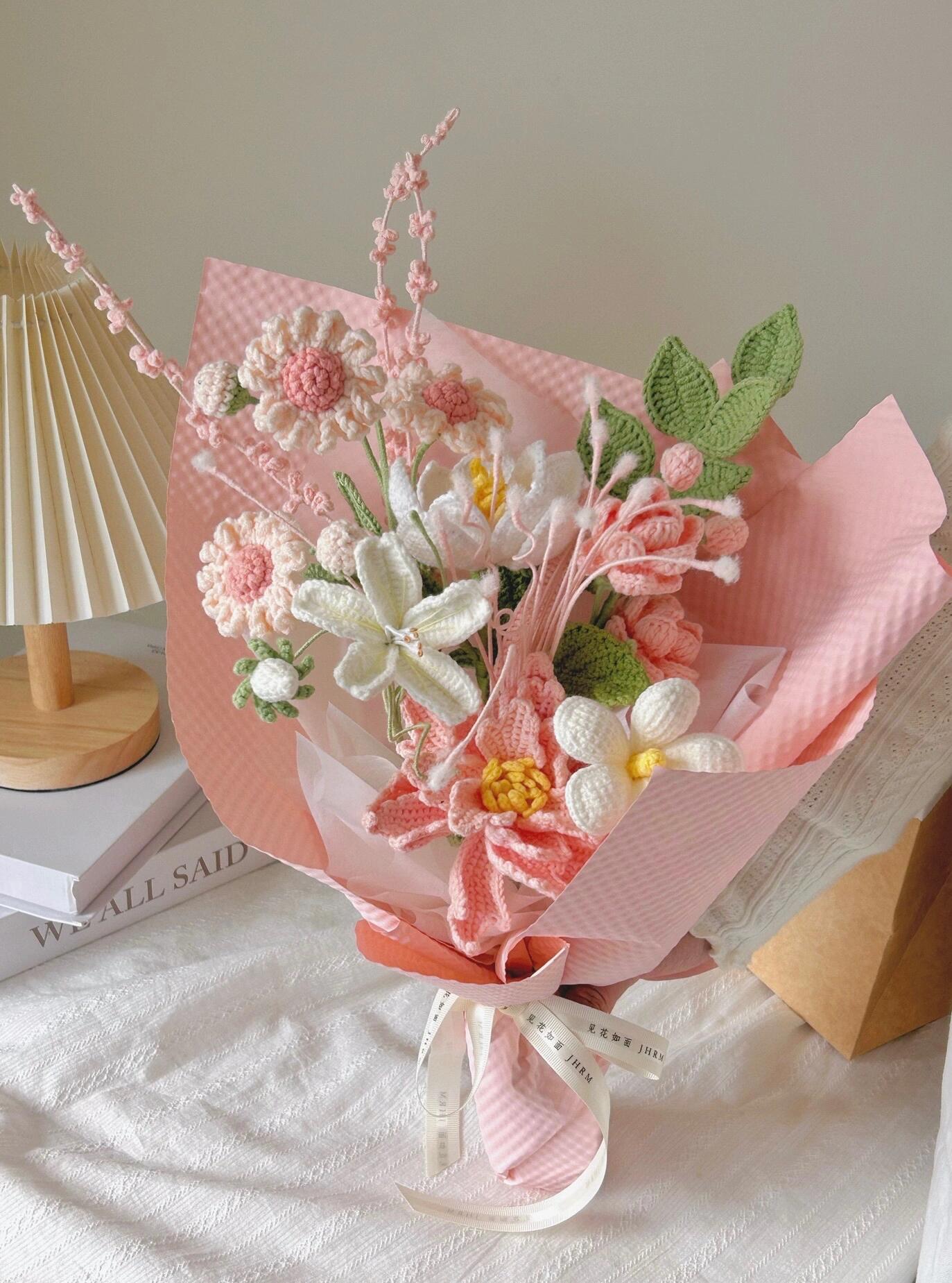 Soft Pink Crochet Flower Bouquet