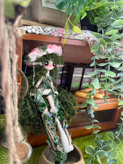 Forest Green Doll   8‘’