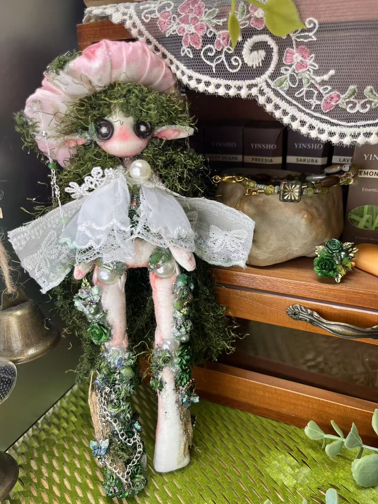 Forest Green Doll   8‘’