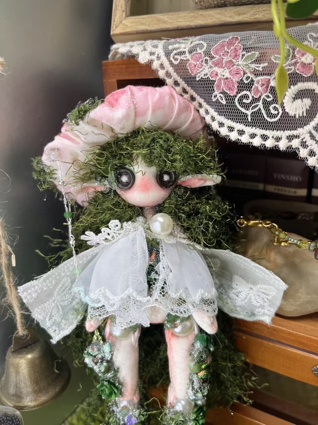 Forest Green Doll   8‘’